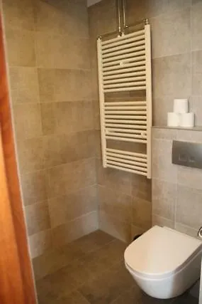 בית נופש Fins Holiday House